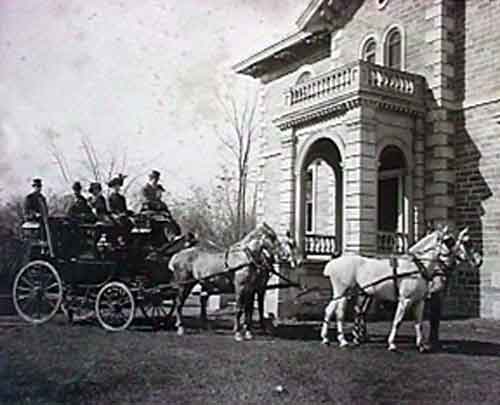 Horse Drawn Carriage in front of Victoria Hall (now part of the Great War Memorial Hospital) circa 1911. [from Perth Museum Archives {#85}]